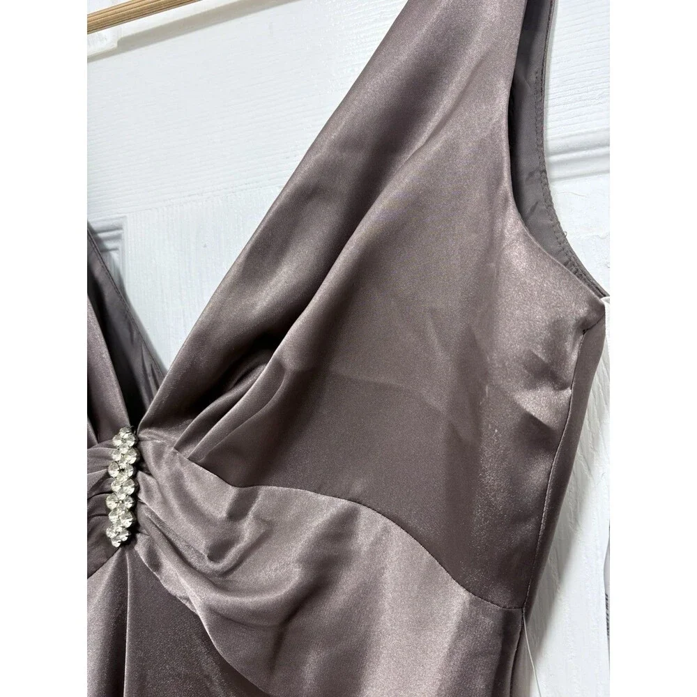 Night Way Womens Satin Maxi Gown Dress NWT Charcoal Grey V-Neck Size 12